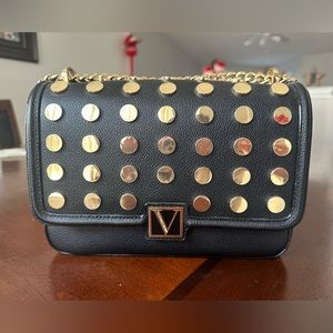 Victoria Secret Gold Chain Purse, Color: Black and Gold